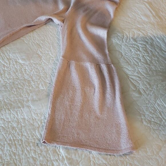 Calvin Klein Top   - Picture 11 of 16